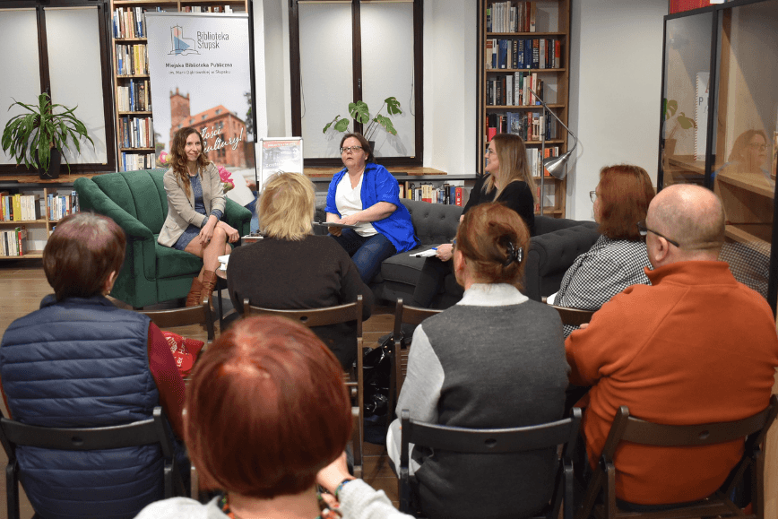 Literatura w dialogu – spotkanie wokół „Złotego Rogu” Marii Szymiczkowej