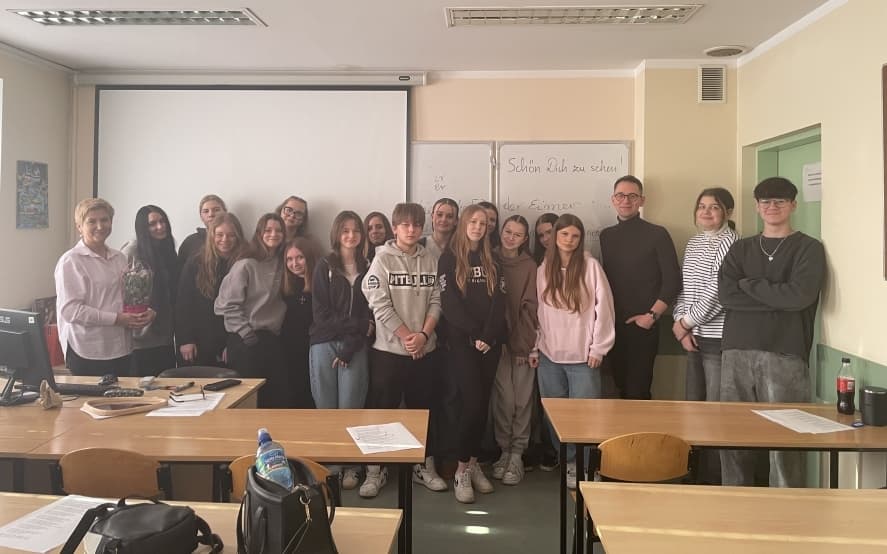 Wizyta uczniów Zespołu Szkół Informatycznych w Słupsku w Zakładzie Filologii Germańskiej Uniwersytetu Pomorskiego w Słupsku